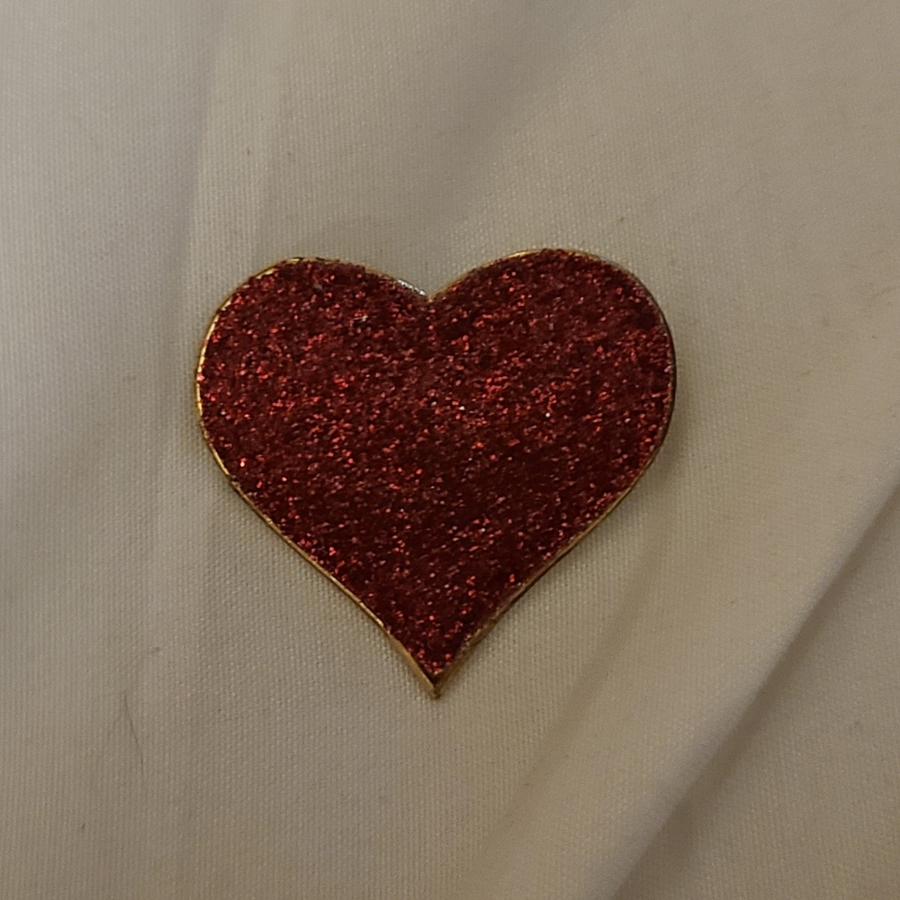 Glitter Red heart ❤️ pin